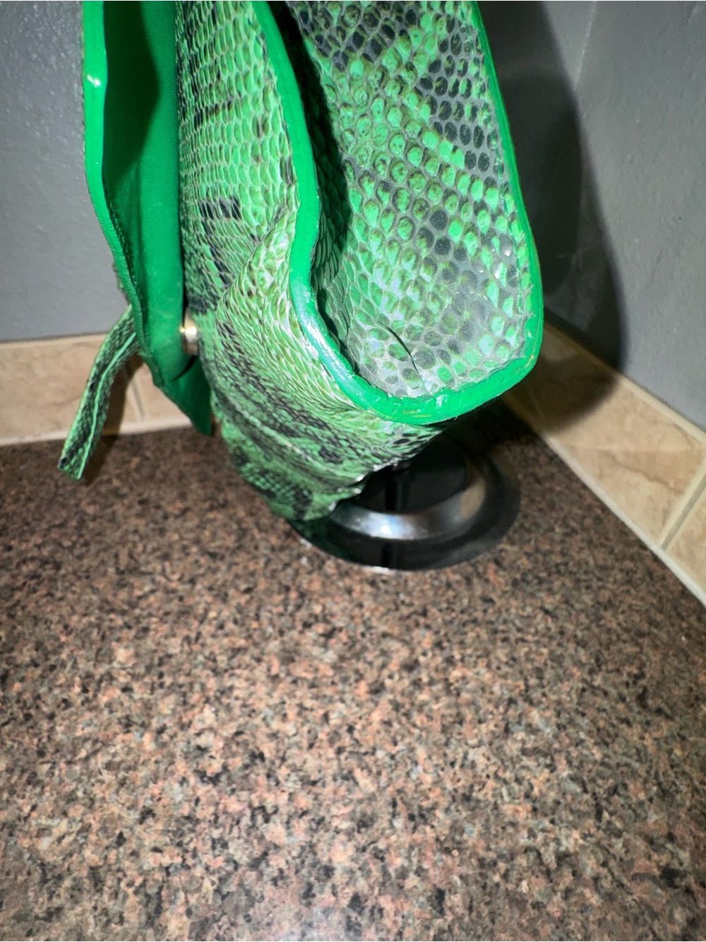 Furla Authentic Green Python Snakeskin Print Leather Chain Shoulder Bag EUC - Picture 6 of 9